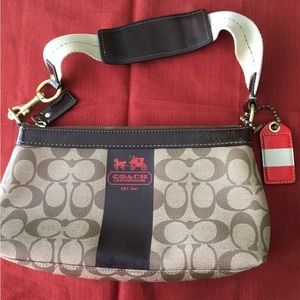 COACH Heritage Jacquard Signature Beige Patent Leather stripe shoulder bag